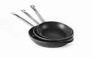 Patelnia indukcyjna Profi Line z odlewu aluminium powlekana tytanem śr. 320 mm | Hendi
