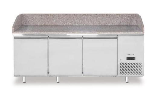 fe0d8532ceb5c43a02f9d065a05af1a6